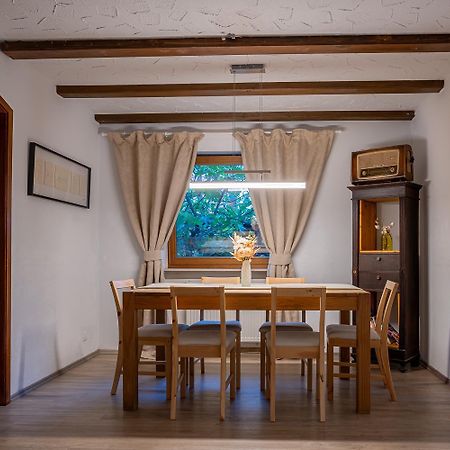Epa Apartment - Espana Style Rust Luaran gambar
